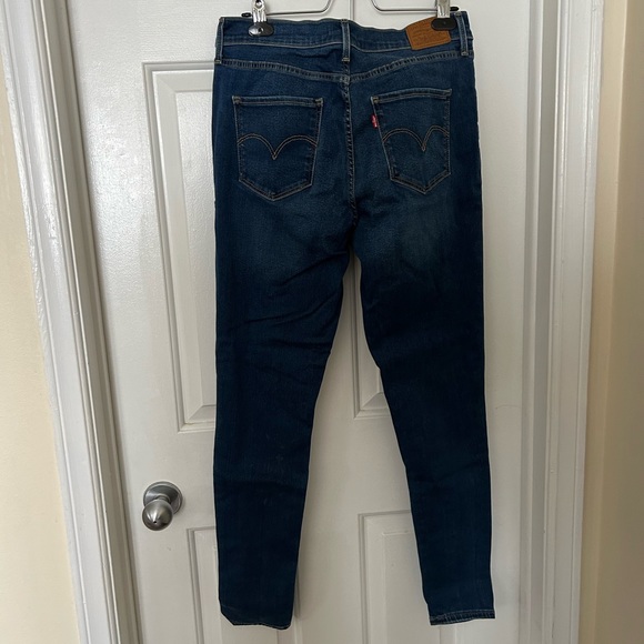 Levis super skinny 31w distressed - Picture 3 of 3